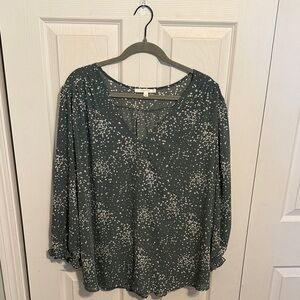 Stitch Fix- Fun2Fun Women's Green Polka Dot Top